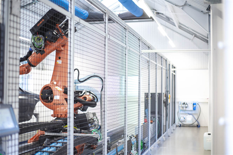 国产猛男GAYB0Y1麻豆机器人隔离安全围栏